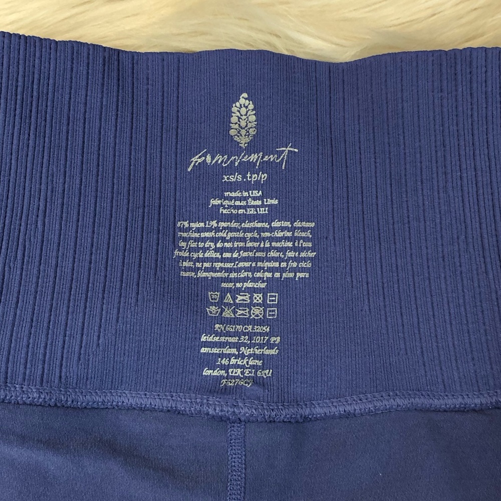 FREE PEOPLE Good Karma Leggings High-Rise 7/8 Length - Picture 8 of 8